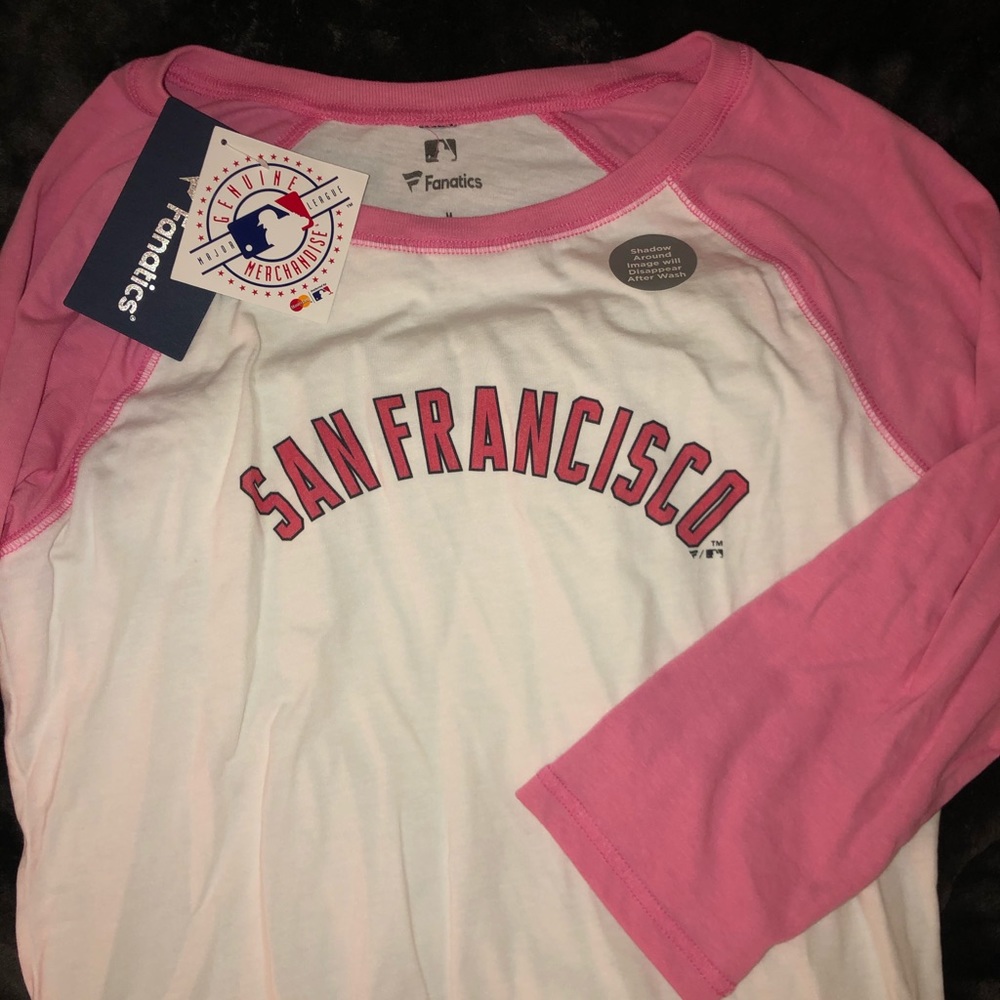 NWT SF Giants Women’s Top Size M